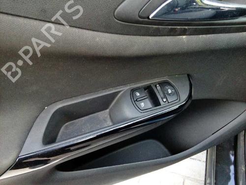 Afficheur OPEL CORSA E (X15)  | BP16847077C48 