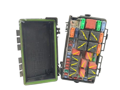 Fuse box FIAT GRANDE PUNTO (199_) 1.3 D Multijet (199.AXD11, 199.AXD1A, 199.AXD1B,... | BP19773846E1 