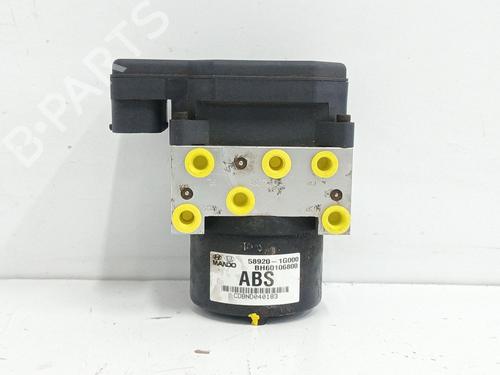 Used ABS pump HYUNDAI ACCENT III (MC) 1.6 GLS (112 hp) 31124187