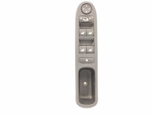 Used Left front window switch FORD MONDEO I (GBP) 1.8 TD (90 hp) 11869595