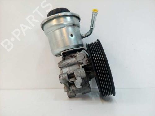 Used Steering pump TOYOTA AVENSIS (_T25_) [2003-2008]  5832725