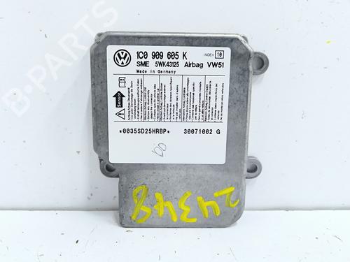 Airbag module Airbag module 38779426 38779426