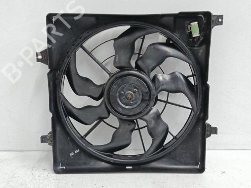 Used Radiator fan KIA SPORTAGE IV (QL, QLE) 1.6 CRDi (136 hp) 31013365