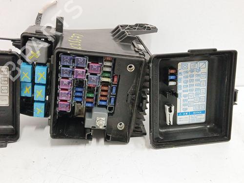 Boîte à Fusibles LEXUS RX (_U3_) [2003-2008]  28973306