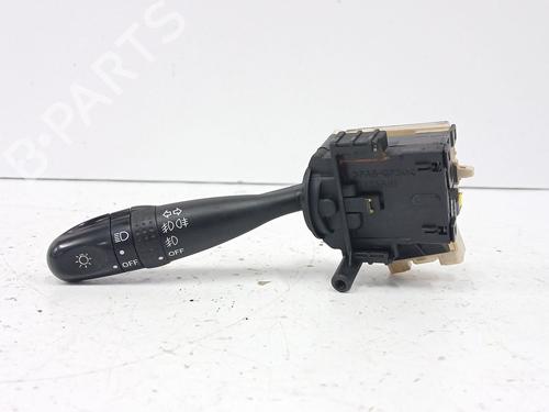 Used Headlight switch TOYOTA COROLLA Estate (_E12_) 2.0 D-4D (CDE120_, CDE120R) (116 hp) 30619807