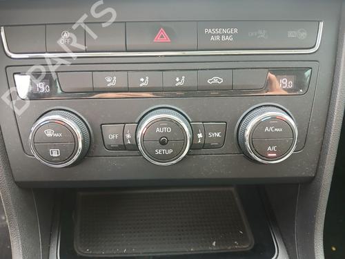 Left headlight SEAT LEON (5F1) 1.2 TSI | BP33855883C28 - Image 17