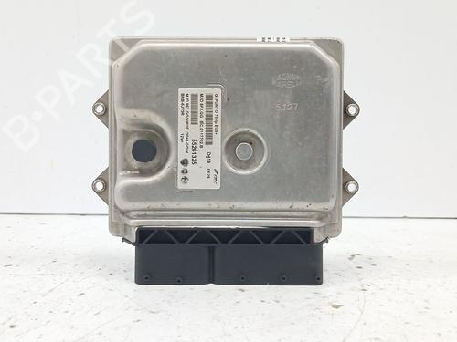 Used Engine control unit (ECU) FIAT PUNTO (199_) 1.3 D Multijet (75 hp) 30589662