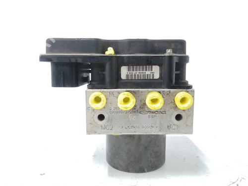 Used ABS pump HYUNDAI i20 I (PB, PBT) 1.4 CRDi (75 hp) 12427018