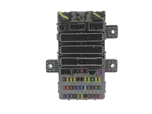 Used Fuse box HONDA CIVIC VIII Hatchback (FN, FK) 2.2 CTDi (FK3) (140 hp) 27204485