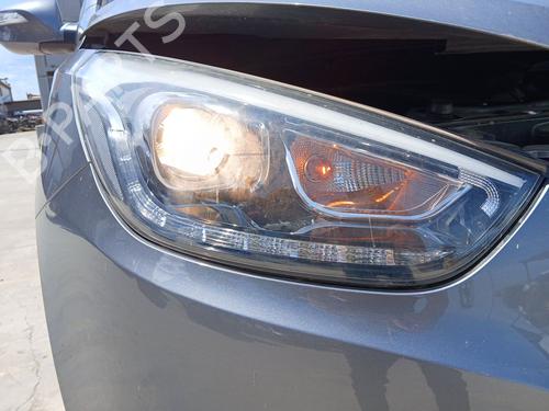 Used Right headlight Right headlight HYUNDAI ix35 (LM, EL, ELH) 1.7 CRDi (116 hp) 35791460 35791460
