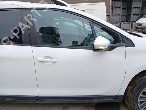 right-front-door-peugeot-2008-i-cu_-2013-36435716 main image
