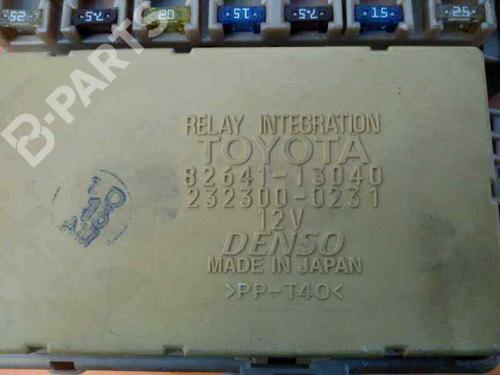 Fuse box TOYOTA COROLLA Verso (_E12_)  | BP270806E1 