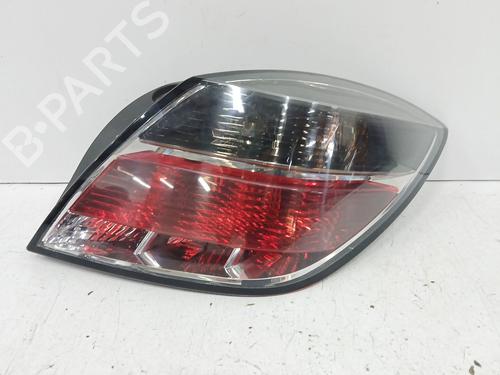 Right taillight OPEL ASTRA H GTC (A04) 1.7 CDTi (L08) | BP29631305C35 