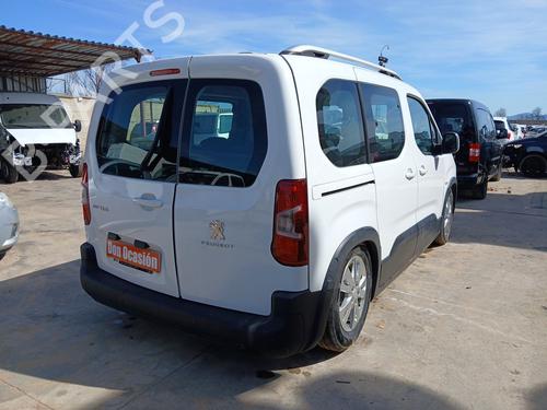 Right headlight PEUGEOT RIFTER 1.5 BlueHDi 100 | BP33049907C29  - Image 7