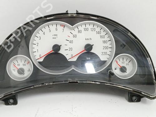 Used Instrument cluster OPEL CORSA C (X01) 1.4 Twinport (F08, F68) (90 hp) 29027725