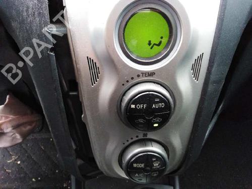 Varmeblæser TOYOTA YARIS (_P9_) 1.4 D-4D (NLP90_, NLP90R) | BP15232421M62 