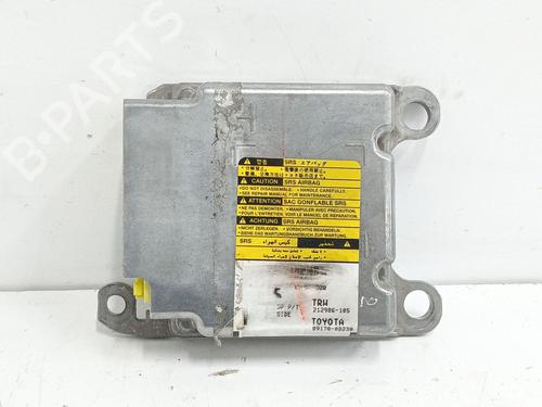 ecu-airbags-toyota-yaris-_p9_-2005-2006-2007-2008-2009-2010-2011-2012-2013-2014-31124201 main image
