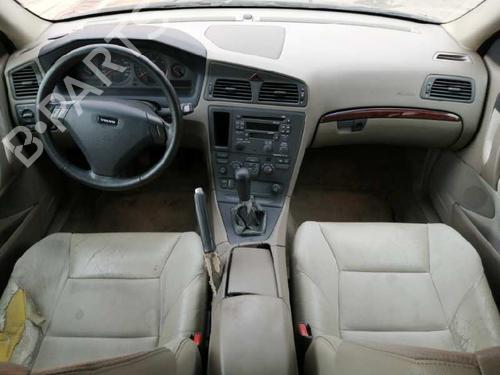 Zekeringkast VOLVO S60 I (384)  | BP11703880E1 