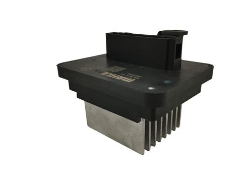 Used Heater resistor CITROËN C4 III (BA_, BB_, BC_) 1.2 PureTech 130 (BAHNSA, BAHNSB) (130 hp) 15907852