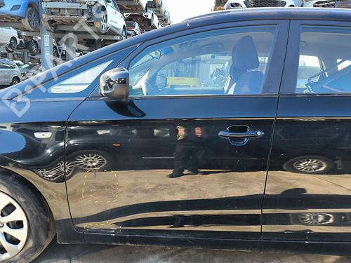 left-front-door-kia-carens-iv-2013-32867835 main image