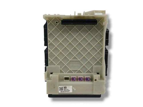 Used Fuse box TOYOTA COROLLA Hatchback (_E21_, _EA1_, _EH1_) [2018-2025]  23577063