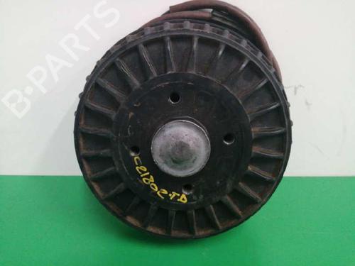 Used Right rear steering knuckle RENAULT CLIO IV (BH_) [2012-2021]  7504816