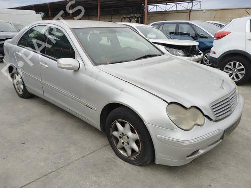 Brugte MERCEDES-BENZ C-CLASS (W203) C 220 CDI (203.006, 203.008) 4554610