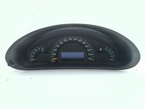 Used Instrument cluster Instrument cluster MERCEDES-BENZ C-CLASS (W203) C 220 CDI (203.008) (150 hp) 33936874 33936874