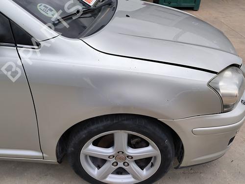 Used Right front fenders Right front fenders TOYOTA AVENSIS (_T25_) 2.2 D-4D (ADT251_, ADT251R) (150 hp) 35775980 35775980