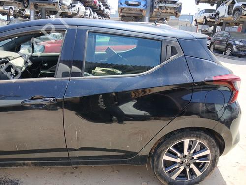 Used Left rear door Left rear door 36812557 36812557