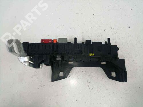 Fuse box MERCEDES-BENZ E-CLASS Coupe (C207) E 220 CDI / d (207.302, 207.301) | BP8142252E1 