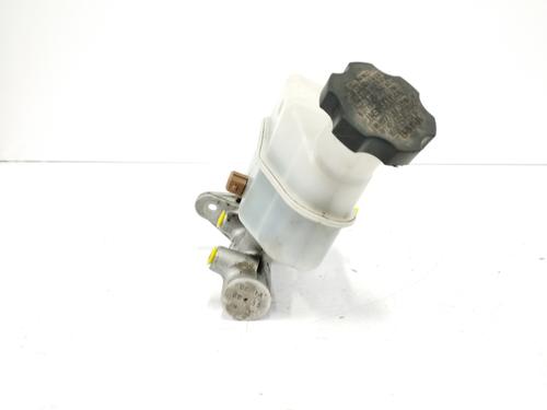 Used Brake master cylinder KIA SPORTAGE II (JE_, KM_) 2.0 CRDi (140 hp) 11960719