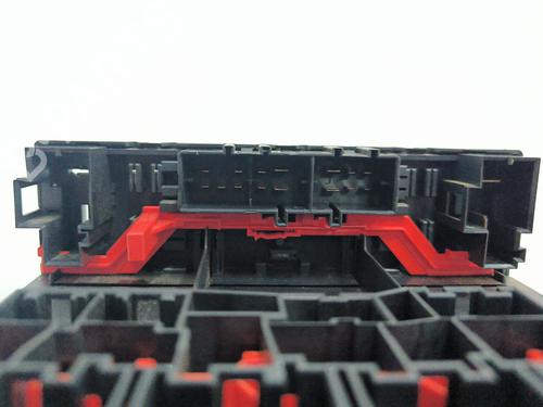 Fuse box VW GOLF V (1K1) 2.0 TDI 16V | BP39147704E1 - Image 5