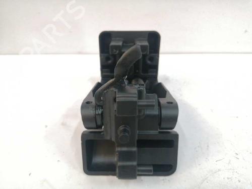 Used Hinge/Door check strap MERCEDES-BENZ MB Van (W631) [1988-1996]  24968551