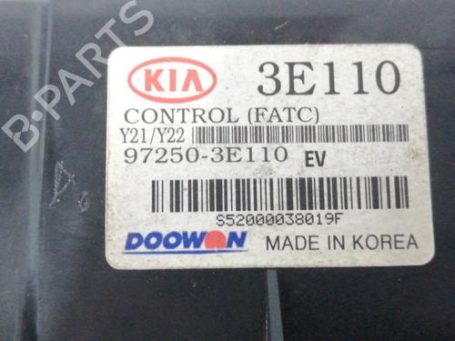 Climate control KIA SORENTO I (JC) 2.5 CRDi 4WD | BP12426576I5