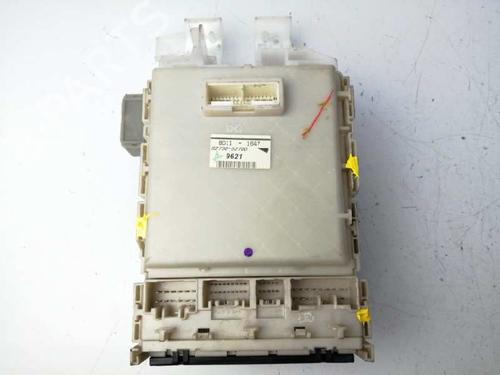fuse-box-toyota-yaris-_p9_-8273052700-2005-2006-2007-2008-2009-2010-2011-2012-2013-2014-8335303 main image