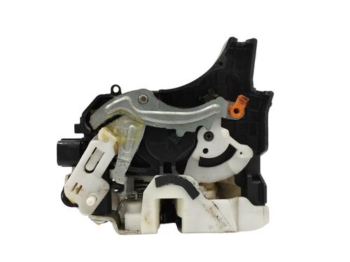 Rear right lock MITSUBISHI OUTLANDER II (CW_W) 2.2 DI-D 4WD | BP13512740C99 
