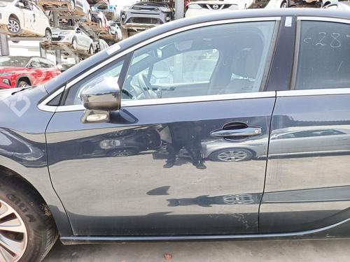 left-front-door-citroen-ds4-nx_-2011-2012-2013-2014-2015-33981154 main image