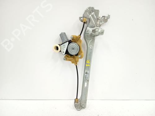 Used Rear right window mechanism Rear right window mechanism TOYOTA COROLLA Saloon (_E21_) 1.8 VVTi Hybrid (ZWE211, MZEA12) (98 hp) 33455472 33455472