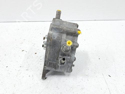Used Vacuum pump MITSUBISHI OUTLANDER II (CW_W) 2.0 DI-D (CW8W) (140 hp) 31013851