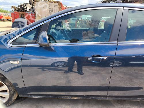 Used Left front door Left front door OPEL ASTRA J (P10) 1.7 CDTI (68) (110 hp) 35724044 35724044