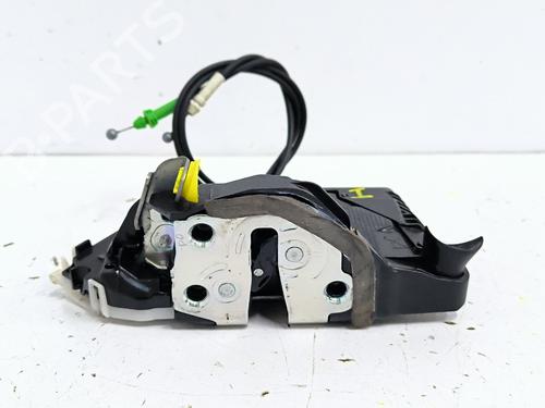 Serratura anteriore sinistra Serratura anteriore sinistra TOYOTA YARIS (_P13_) 1.5 Hybrid (NHP130_, NHP130) (101 hp) 37520704 37520704