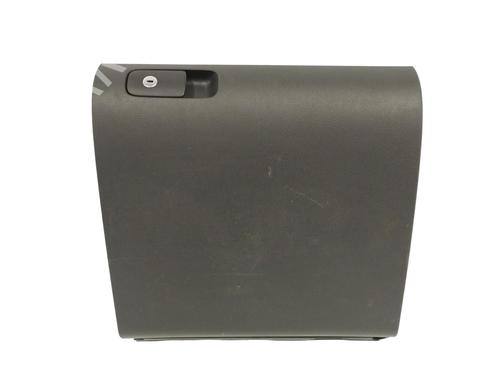 Used Glove box VW TIGUAN (5N_) 2.0 TDI (140 hp) 13056801