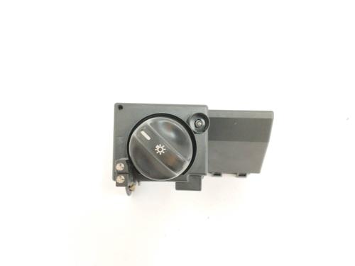 Forlygtekontakt VW SHARAN (7M8, 7M9, 7M6) 1.9 TDI (115 hp) 10733417