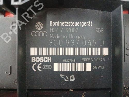 Fuse box VW CADDY III Box Body/MPV (2KA, 2KH, 2CA, 2CH) 1.9 TDI | BP20671976E1 
