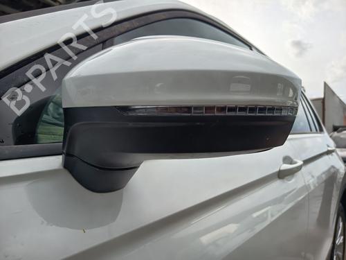 left-mirror-vw-tiguan-ad1-ax1-2016-2017-2018-2019-2020-2021-2022-2023-2024-31998966 main image