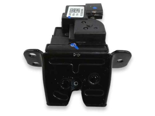 Used Tailgate lock HYUNDAI i10 III (AC3, AI3) 1.0 MPi (67 hp) 23960110