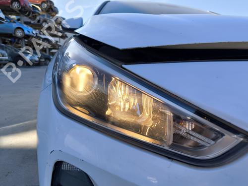 Used Right headlight Right headlight HYUNDAI i30 (PDE, PD, PDEN) 1.0 T-GDI (120 hp) 33618247 33618247