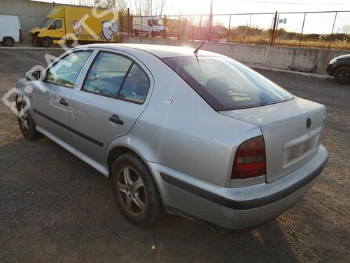Engine control unit (ECU) SKODA OCTAVIA I (1U2) 1.9 TDI | BP12428157M57 