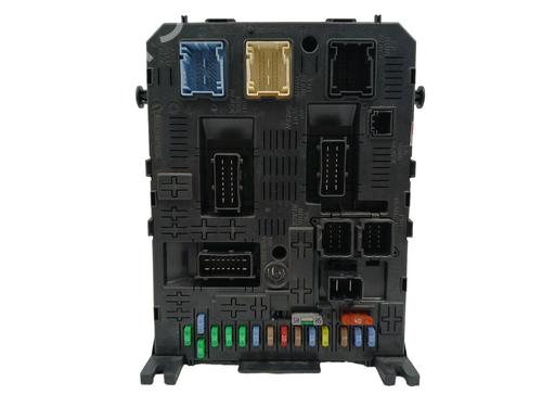 Used Fuse box Fuse box PEUGEOT 407 (6D_) [2004-2011] 17759067 17759067